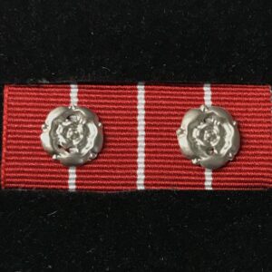 Décoration des Forces canadiennes avec 2 Rossettes