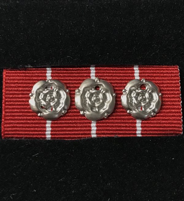 Canadian Forces' Decoration with 3 Rossettes